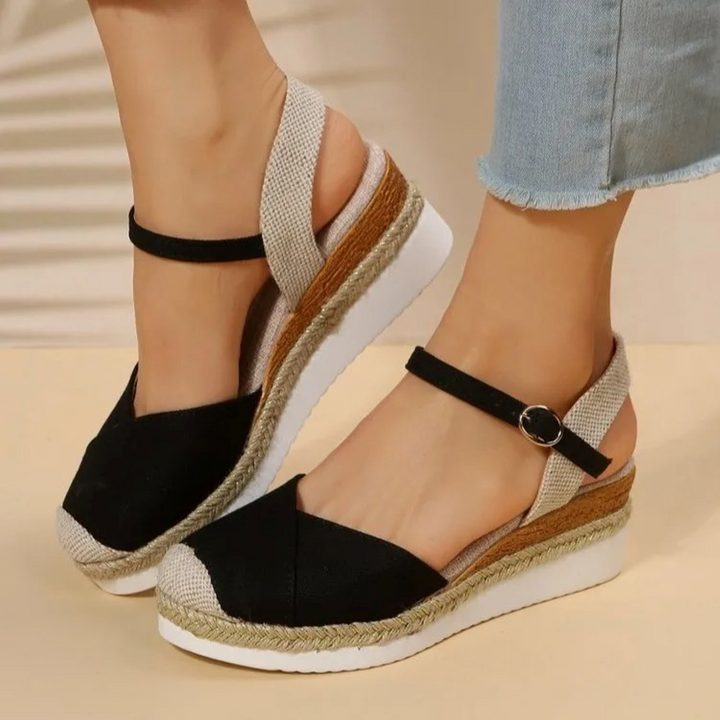 Dames Sandalen met Gespsluiting en Gesloten Teen – Isabelle