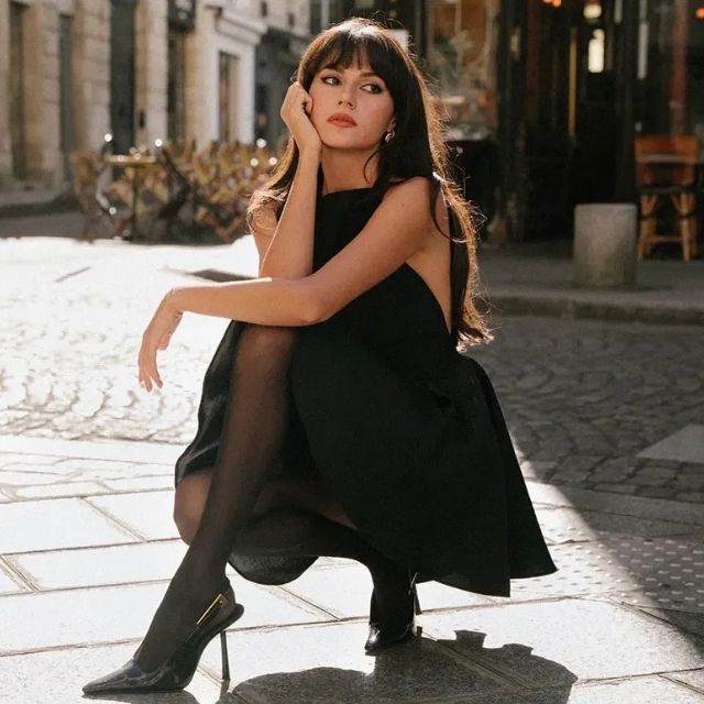 Satijnen Cocktailjurk met Flare Snit - Valeria