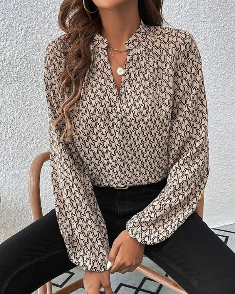 Elegante blouse met patronen