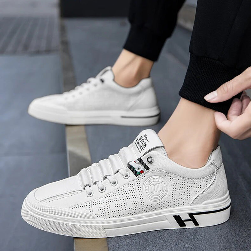 Heren Sneaker van Geperforeerd Leer met Lichtgewicht Constructie – Ethan
