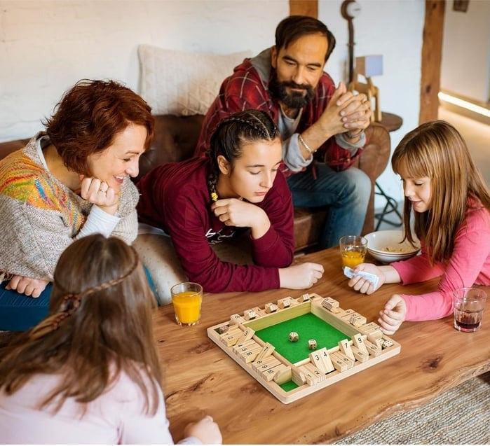 Strategisch Dobbelspel – CloseBox