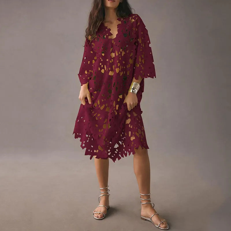 Gebloemde Midi Jurk met Oogjesveter – Maelis
