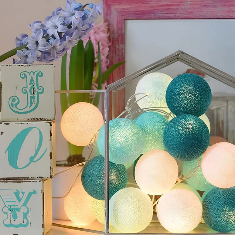 Sfeervolle Bolletjes Slinger - LumaBreeze