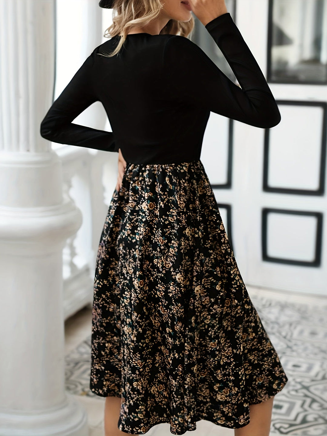 Bloemenprint V-Hals Jurk met Lange Mouwen - Lilith