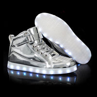 Trendy LED Sneakers met Oplaadbare Verlichting - LumaBoost