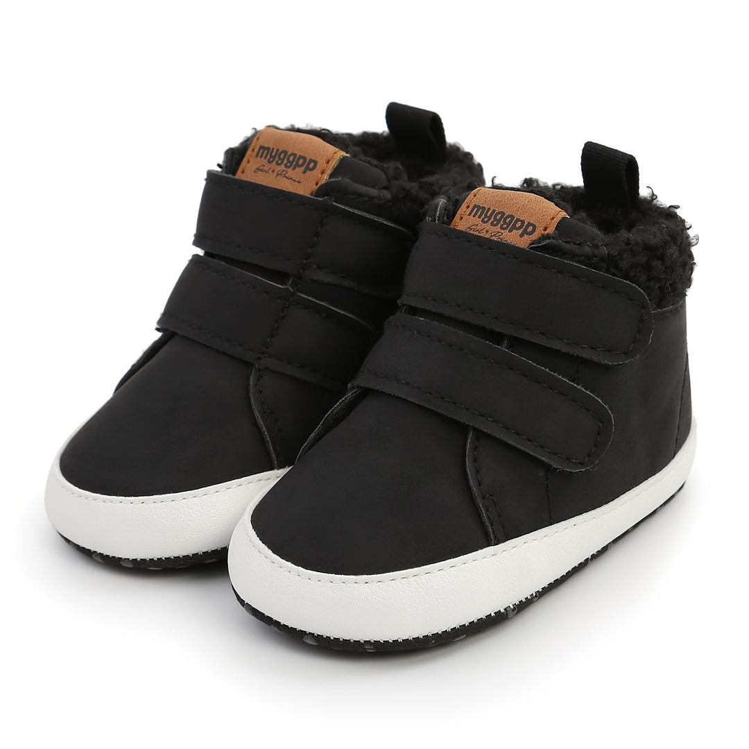 Warme Babyboots Noor met Klittenband – Klaar voor Elke Winterdag!