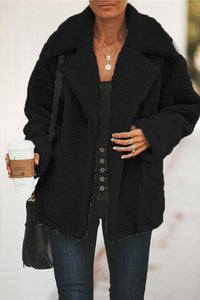 Modny jas z podniesionym kołnierzem i zamkiem błyskawicznym - Amara