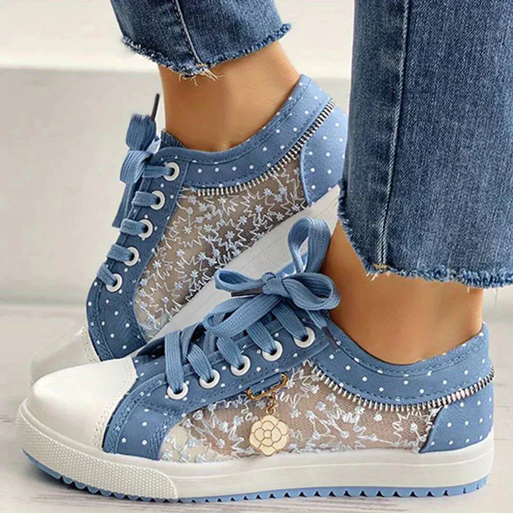 Ademend Dames Canvas Sneakers met Bloemenkant - Celina