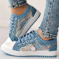 Ademend Dames Canvas Sneakers met Bloemenkant - Celina