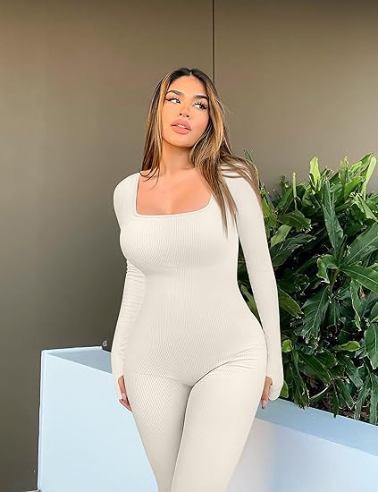Dames Shapewear Jumpsuit met Lange Mouwen - SleekFit