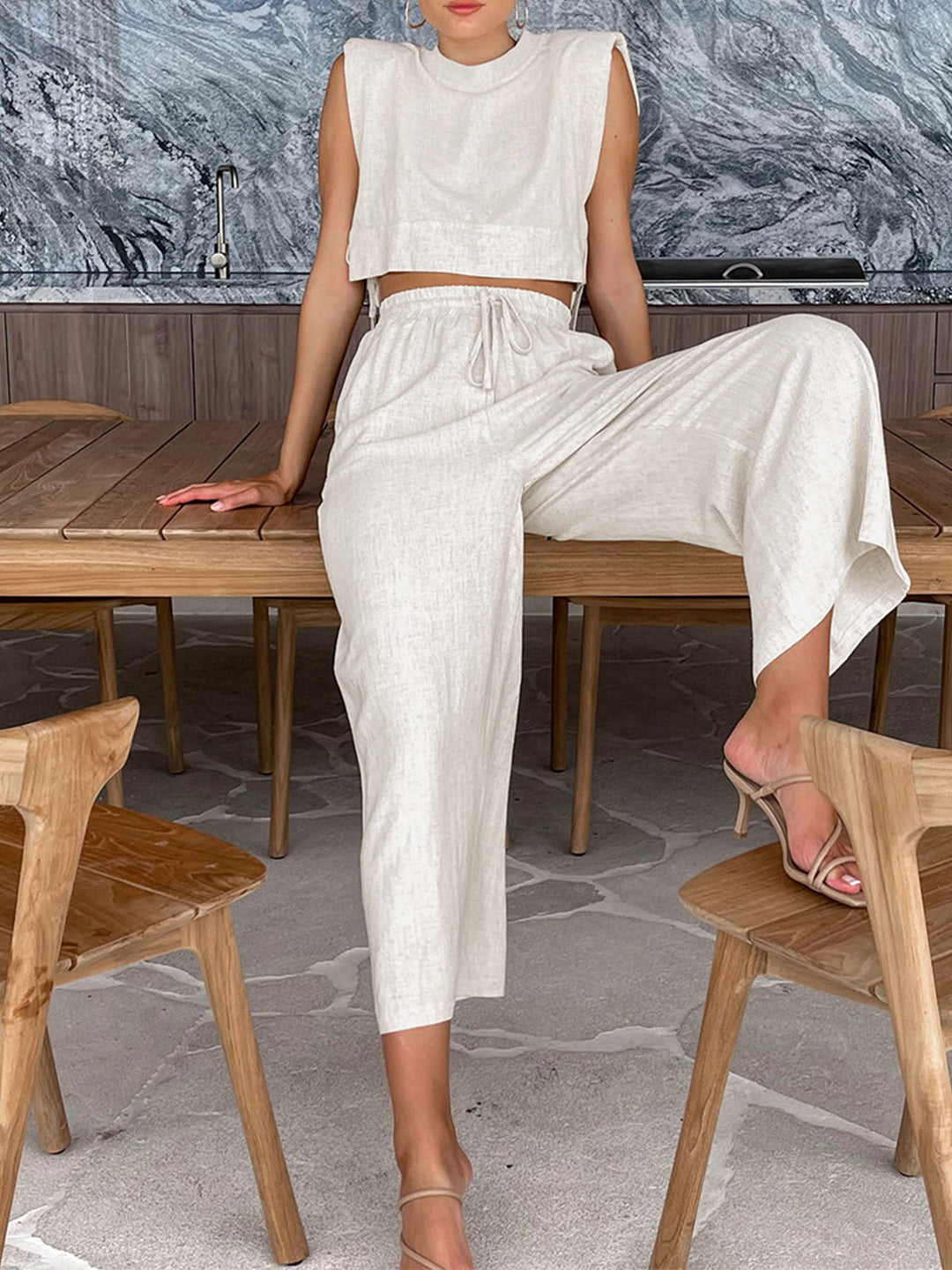 Tweedelige zomer set met crop-top en broek – Valeria