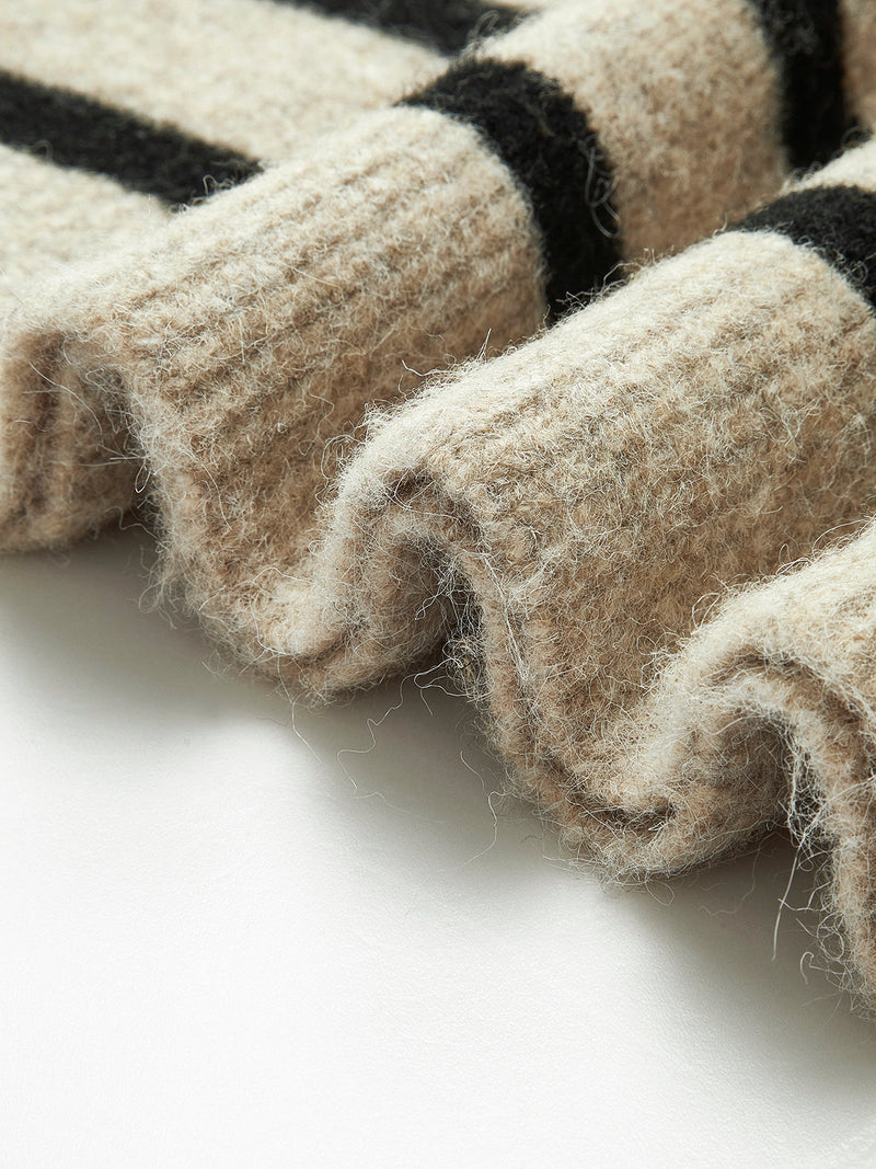 Luźny sweter w paski dla kobiet - Celina