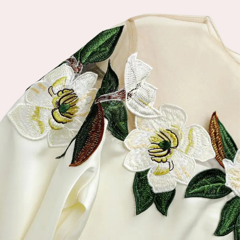 Gebloemde Beige Damesblouse met Losse Pasvorm – Elvira