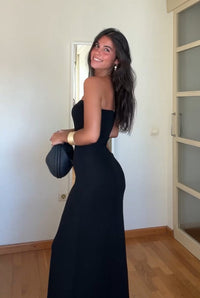 Modna sukienka bandeau na lato z elastycznym dopasowaniem - Viviane