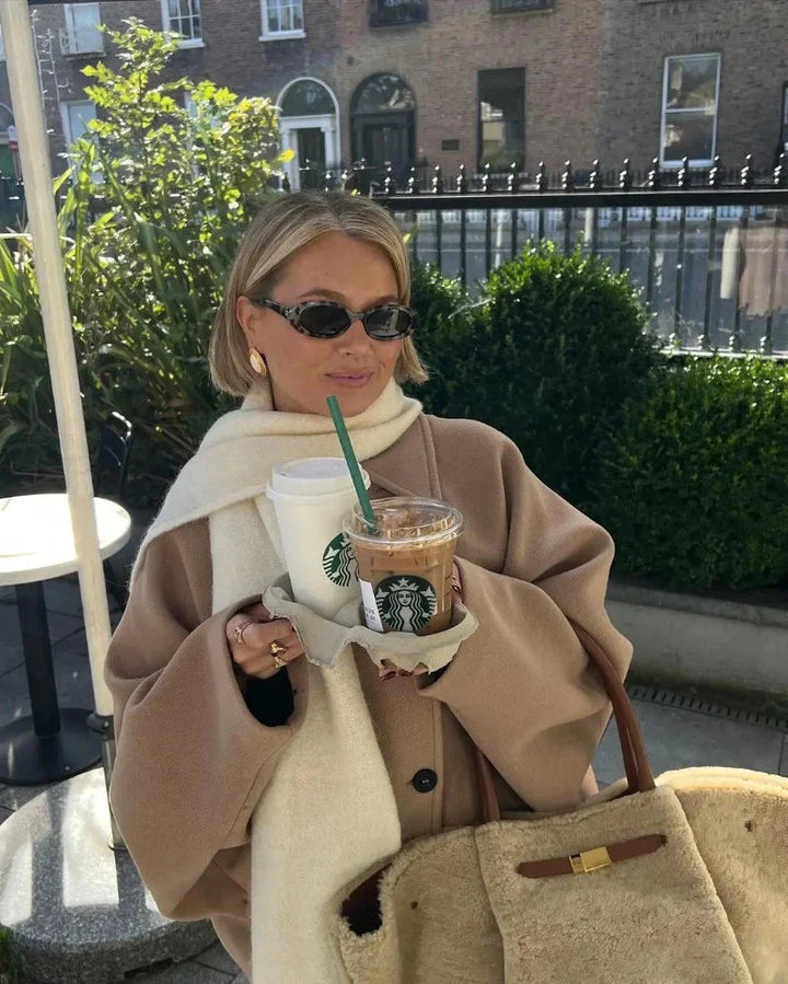 Dames tussenjas in oversized look met knoopsluiting – Selina