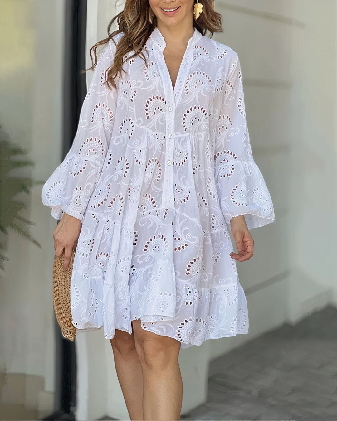 Comfortabele Zomerjurk met Kraag en V-hals – Sarah