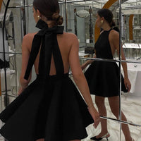 Satijnen Cocktailjurk met Flare Snit - Valeria