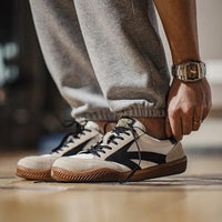 Retro Sneakers met Modern Comfort - Stride84