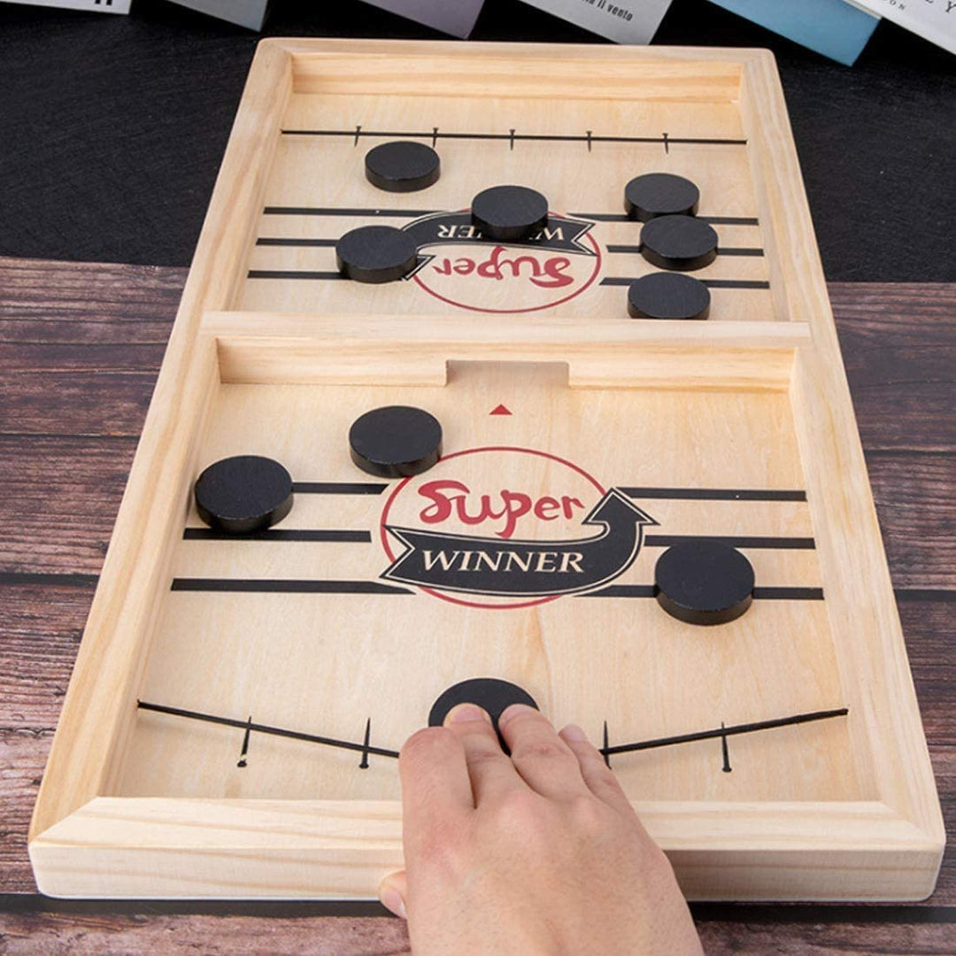 2-in-1 Tafelvoetbal & Sjoelplezier – GameMaster