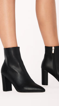 Modne casualowe botki za kostkę - Elonette