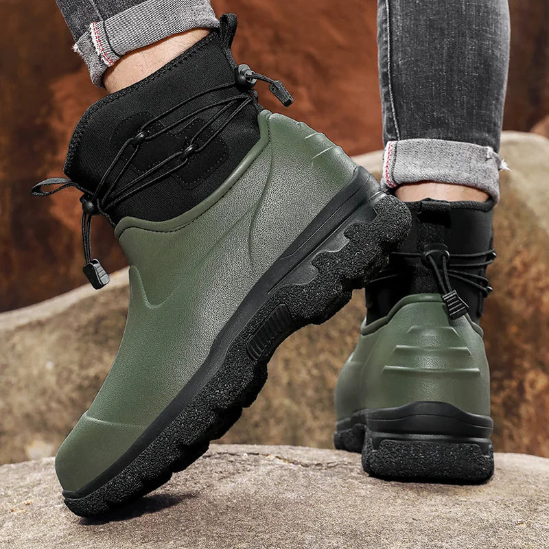 Wodoodporne męskie kalosze z paskiem na kostkę i profilowaną podeszwą - Darius