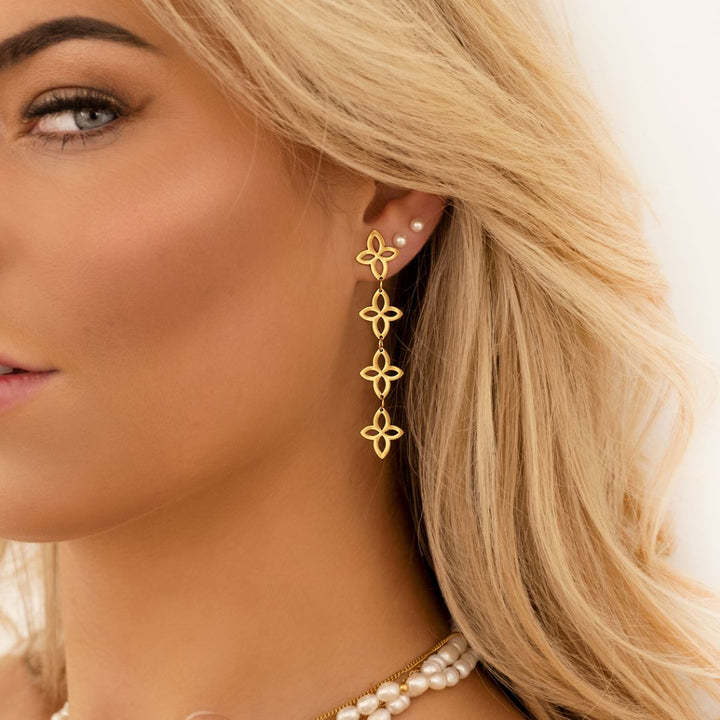 Vardi Dante™ kolczyki w kształcie wianka z kwiatów | Vintage i szykowne