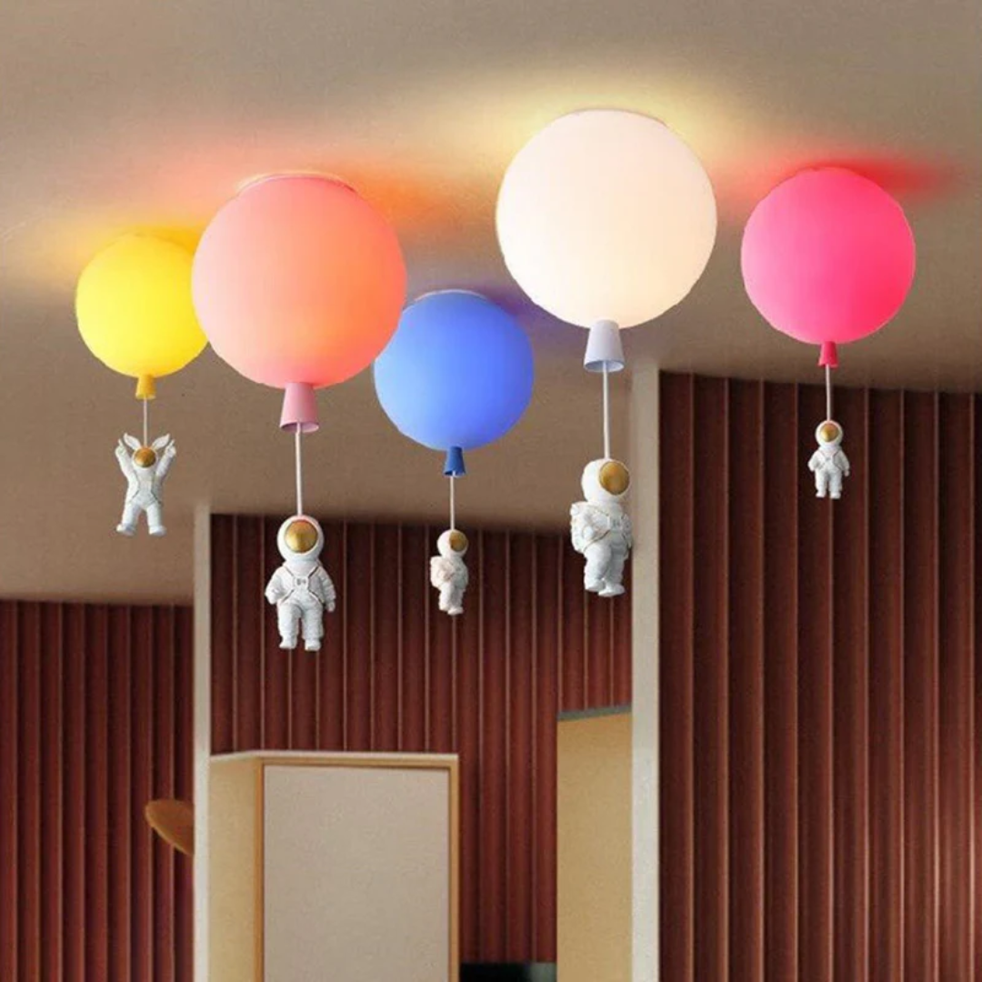 Trendy Maan/Astronaut Kinderkamer LED Plafondlamp -  CosmoGlow