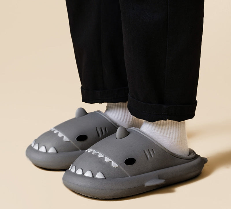 Comfortabele Haaien Sloffen voor het Hele Gezin – Marley