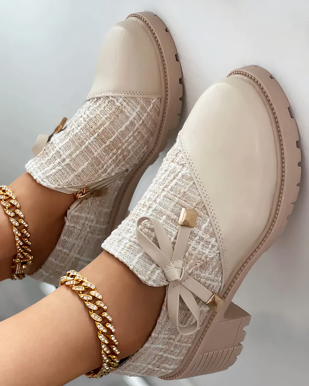 Stijlvolle blokhak schoenen met strikdetails - Florina
