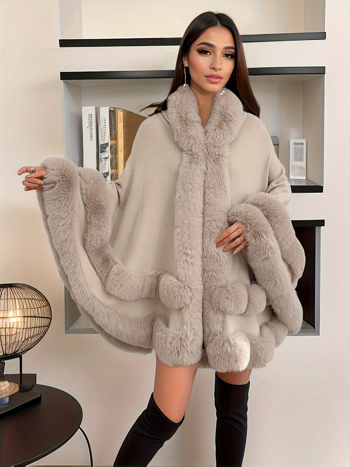 Oversized Furry Cape Jas voor Vrouwen - Fiona