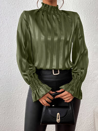 Satijnen Dames Blouse Met Lange Mouwen En Shirred Kraag – Noëlle