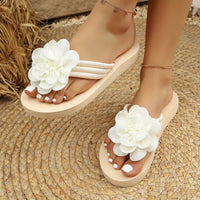 Stijlvolle dames slippers met bloemdetaillering voor de zomer - BlütenSchritt