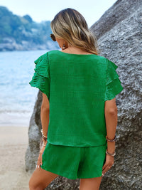 Tweedelige Set met Fladdermouwen en Losvallende Shorts – Livana
