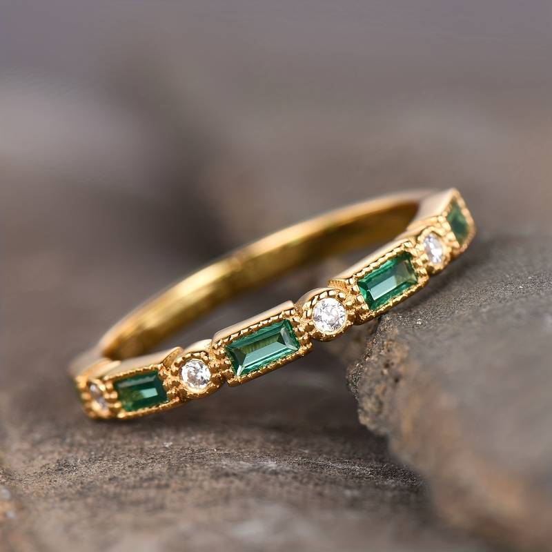 Vintage Goudring met Groene Zirkonia - Zarina