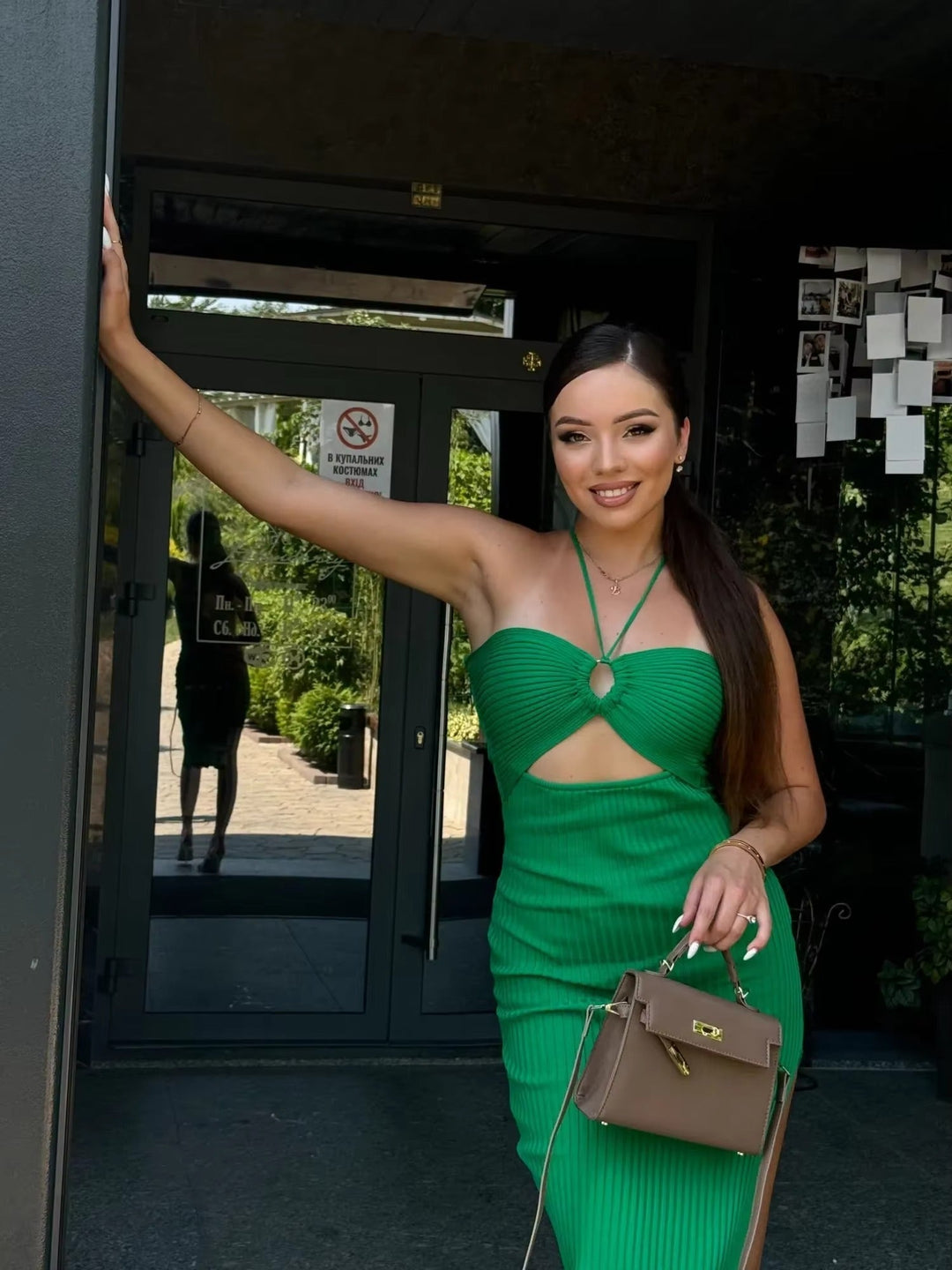 Trendy Rugloze Gebreide Maxi Jurk met Zijsplit– Liora