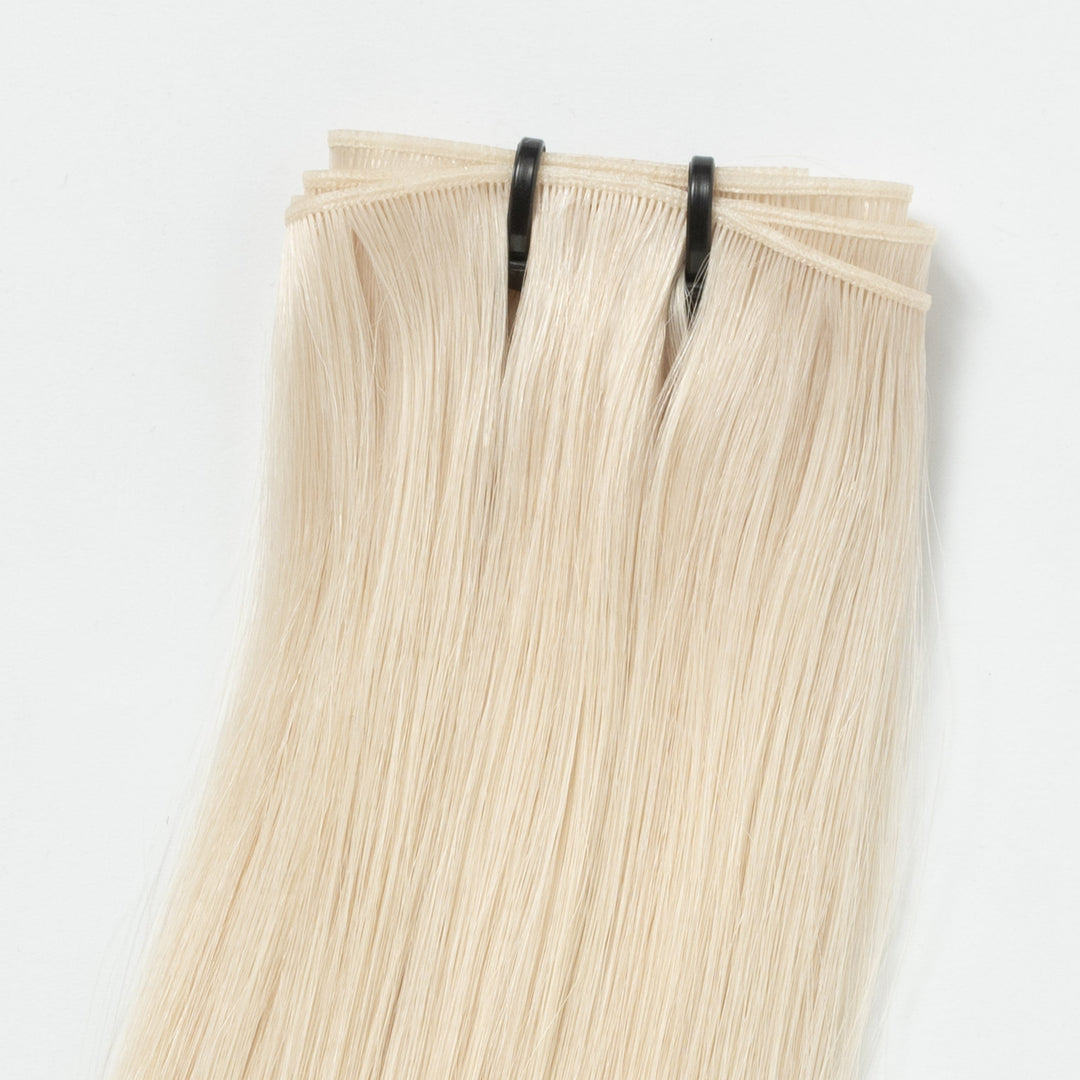 Naadloze Hairextensionstrook – SilkLine (Light Ash Blonde 60B)
