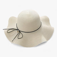 Luchtige dames strandhoed met strik en UV-bescherming – BreezeBow