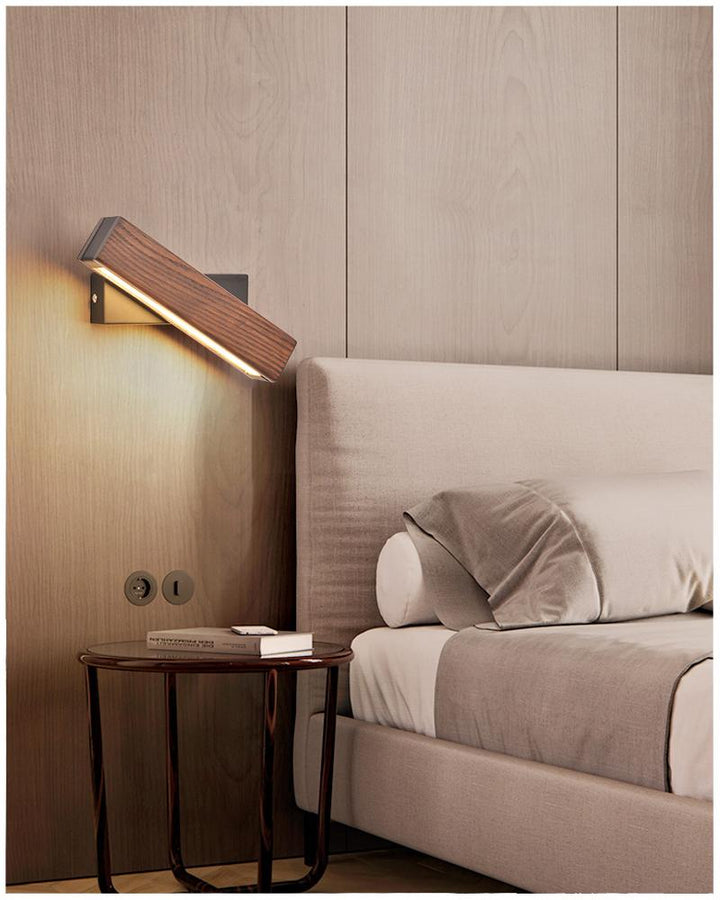 Houten LED-Wandlamp met Draaifunctie - Twilight Pivot