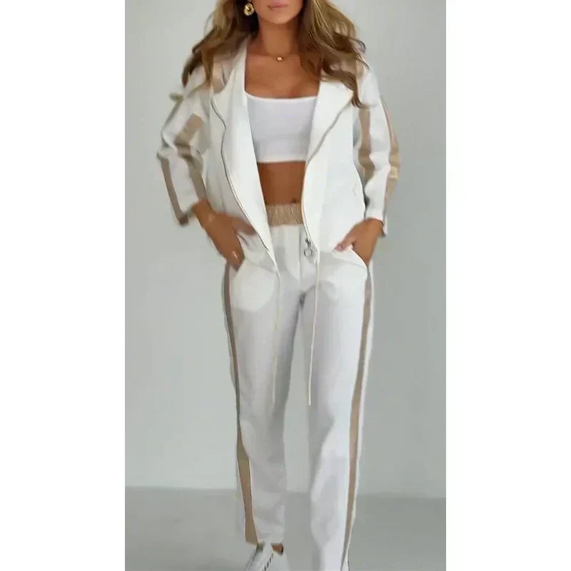 Gestreept Dames Trainingspak met Capuchon en Tailleband – Cosima