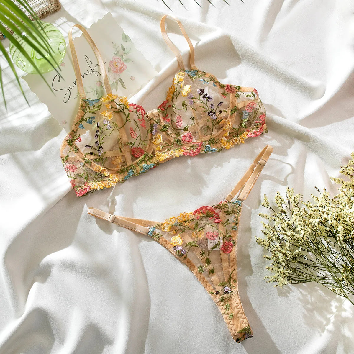 Kanten Lingerie Set | Tweedelig met prachtig borduursel