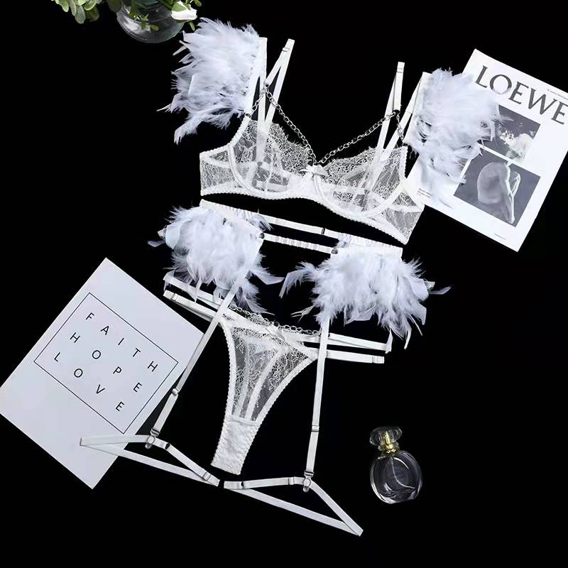 Vardi Dante™ Mirella 3-delige lingerieset | Een sexy set met unieke details